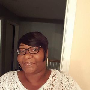 Meet your Posher, Toya